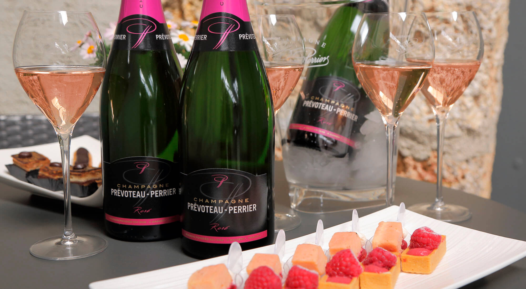 Dégustation de Champagne Rosé, Prévoteau-Perrier à Damery